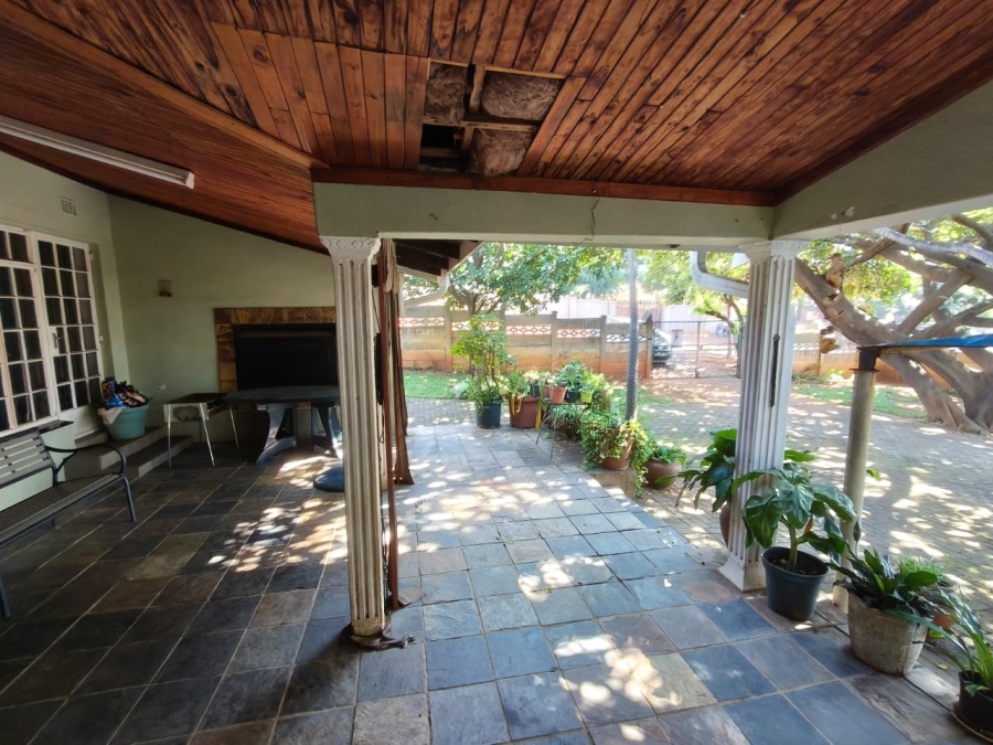 4 Bedroom Property for Sale in Protea Park North West